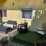 Apartment Corner 5 *