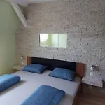 Corner 5 Apartmán