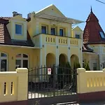 Corner 5