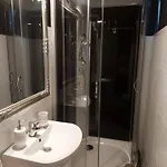 Apartment Corner 5 *