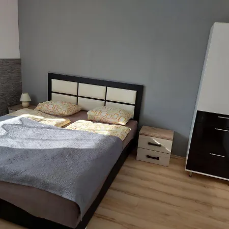 Lägenhet Corner 5 *