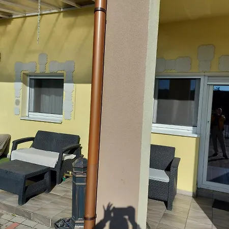 Corner 5 Apartment *