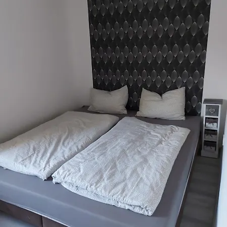 Corner 5 *