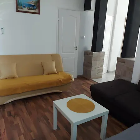 Apartmán Corner 5