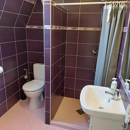 Corner 5 *